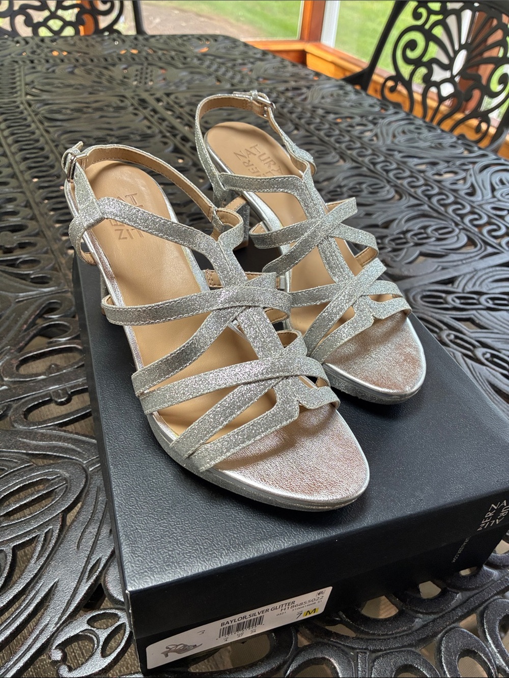 Naturalizer Baylor Silver Glitter Heeled Platform Sandal 7 New with box